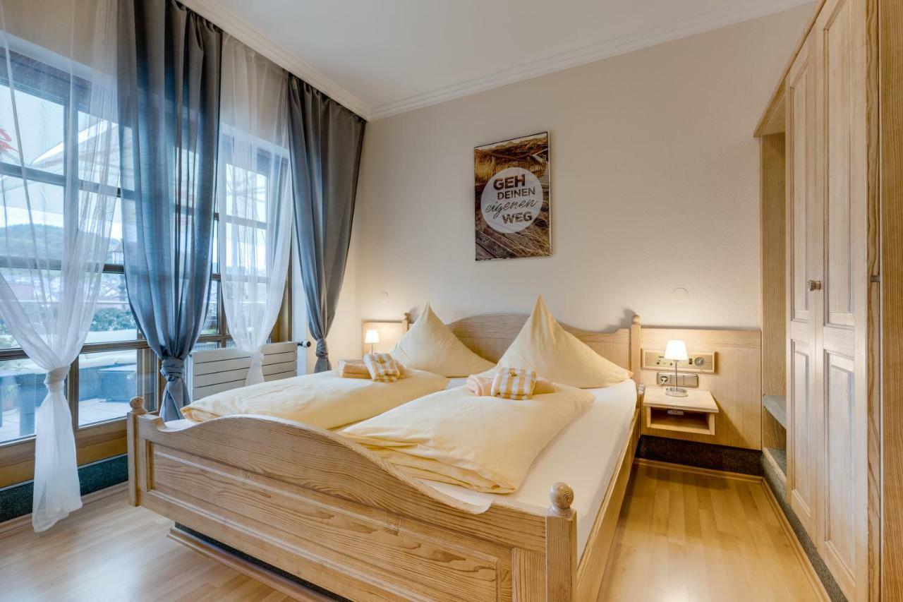 Hotel Frankenhof Haibach  ภายนอก รูปภาพ